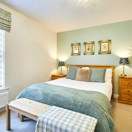 Host & - Sunstar * 휫비