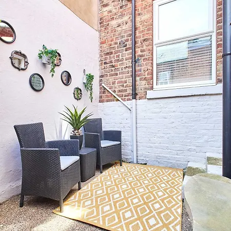 Nyaraló Host & - Sunstar *